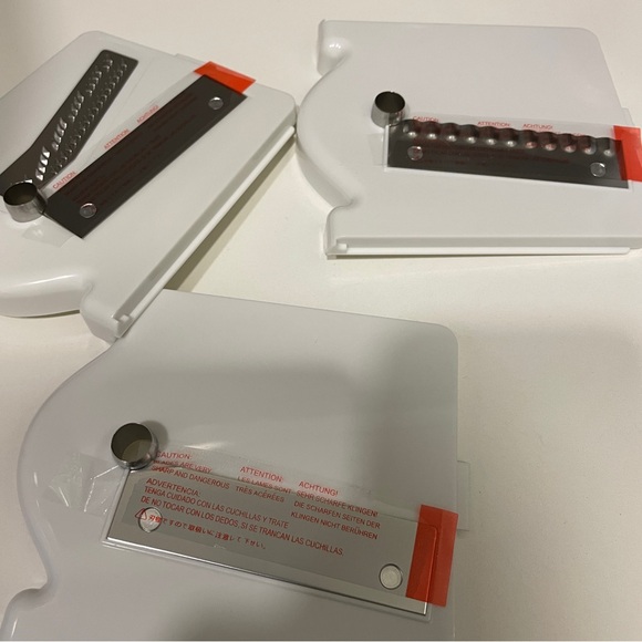 New unused Paderno World Cuisine 6-Blade Vegetable Slicer/Spiralizer - Picture 6 of 8